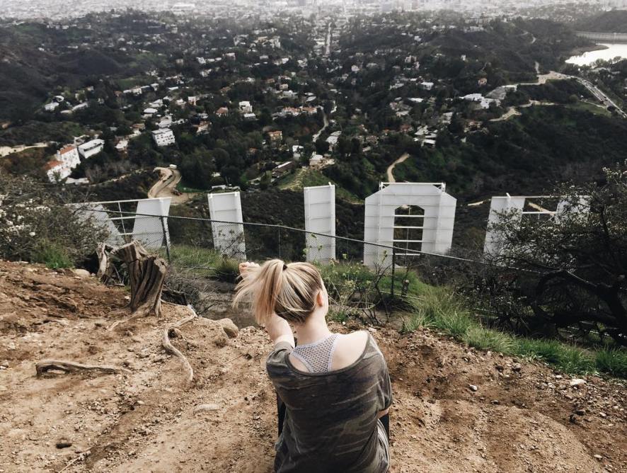 hollywood sign