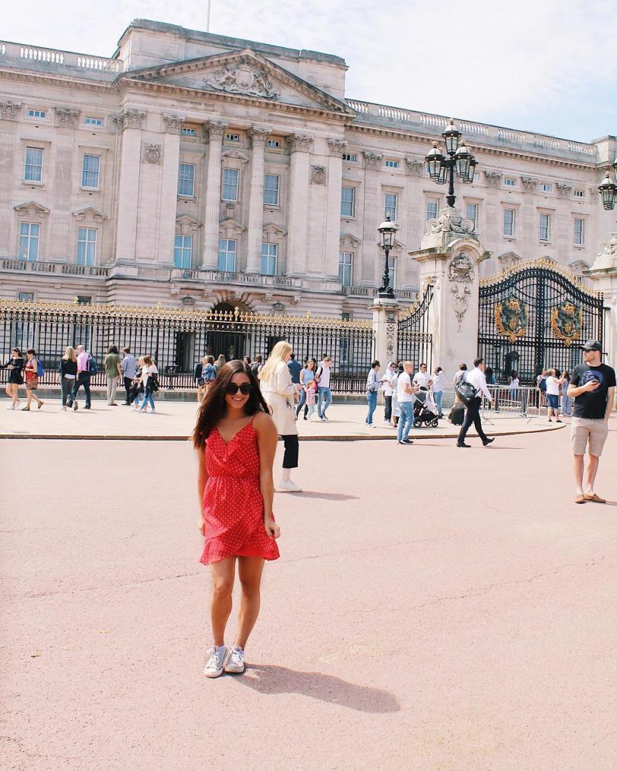 London Study Abroad Dress Outfit